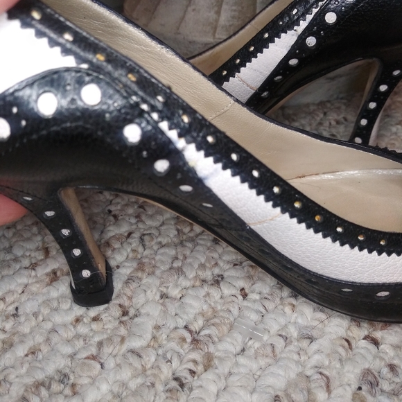 Vintage Christian Dior Ivory & Black Menswear Inspired/Retro 1940's Brogue Pumps - Picture 11 of 16